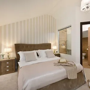 **** Gasthuis Harvey's Luxury Kroatië